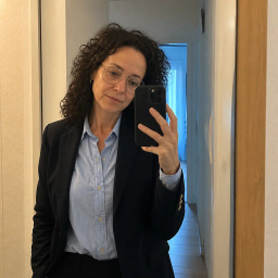 Texto de: Elsa Franco de Olivares